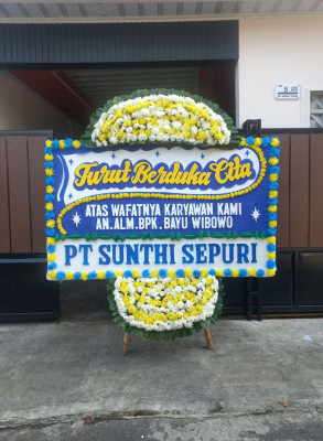 Papan Bunga Duka di Cipari