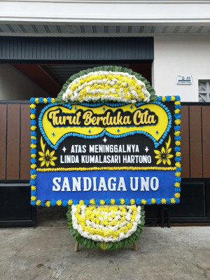 Papan Bunga Duka di Cipari